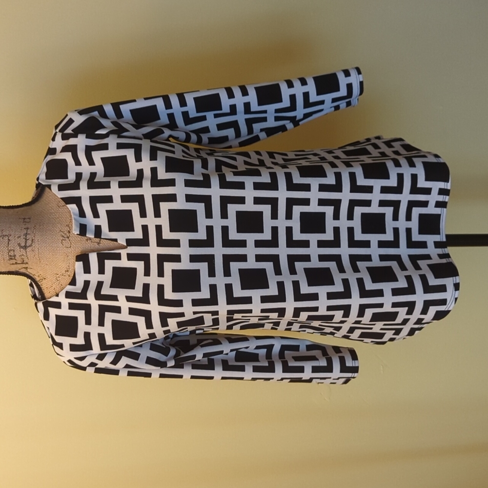 Van Heusen Geometric Print top